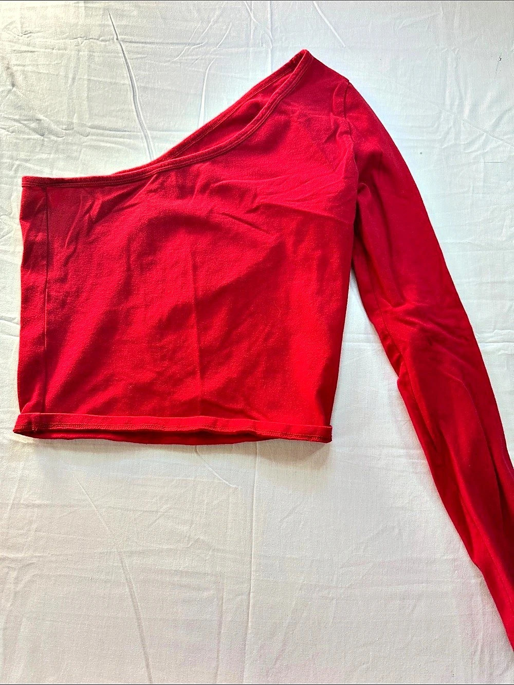 Hollister One-Shoulder Long Sleeve Crop Top in Red Size Small